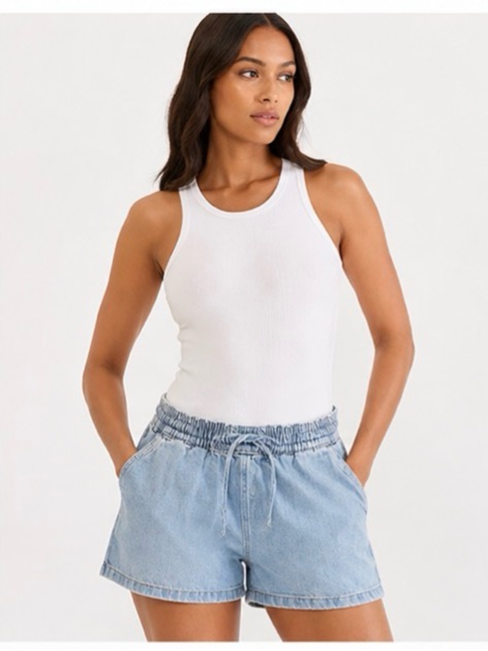 Good American Pull On Denim Shorts Size 1 Light Indigo NWT $115